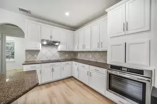 17306 Eagle Ledge Dr, Tomball, TX 77377 - Photo 9
