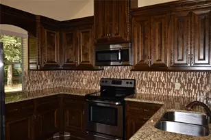 13419 Sea Island Dr, Montgomery, TX 77356 - Photo 9