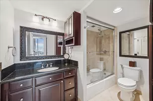 1111 Caroline St, Houston, TX 77010 - Photo 13