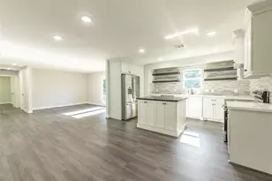 7728 White Rock Rd, Cleveland, TX 77328 - Photo 11