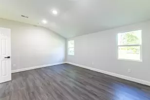 7728 White Rock Rd, Cleveland, TX 77328 - Photo 23