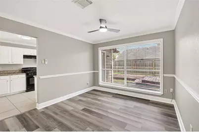 12403 Meadow Ridge Dr, Stafford, TX 77477 - Photo 11