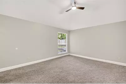 12403 Meadow Ridge Dr, Stafford, TX 77477 - Photo 25