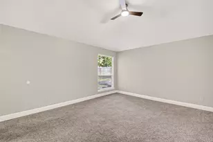 12403 Meadow Ridge Dr, Stafford, TX 77477 - Photo 25