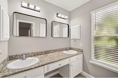 12403 Meadow Ridge Dr, Stafford, TX 77477 - Photo 27