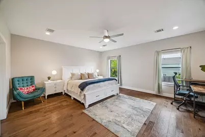 920 W 25th Street #C, Houston, TX 77008 - Photo 15