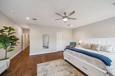 920 W 25th Street #C, Houston, TX 77008 - Photo 17