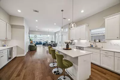 920 W 25th Street #C, Houston, TX 77008 - Photo 9