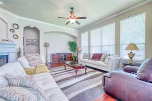 19319 W Cibolo Creek Ct, Cypress, TX 77433 - Photo 15