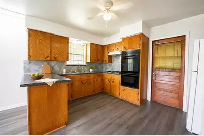 4402 Balkin Street, Houston, TX 77021 - Photo 5
