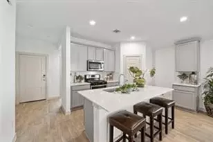 8027 Milam Ln, Rosharon, TX 77583 - Photo 7