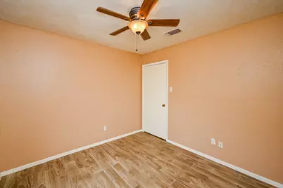2667 Grand Canyon Drive, Houston, TX 77067 - Photo 15