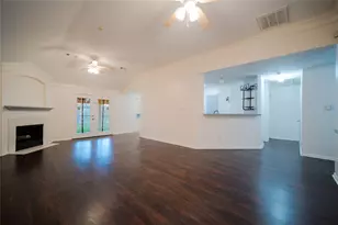 3814 Bridgebay Ln, Katy, TX 77449 - Photo 7