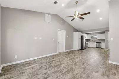 3496 Balboa Circle Circle #39, Montgomery, TX 77356 - Photo 5