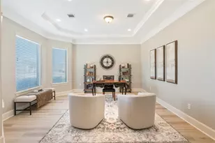 10827 Bourbon St, Willis, TX 77318 - Photo 5