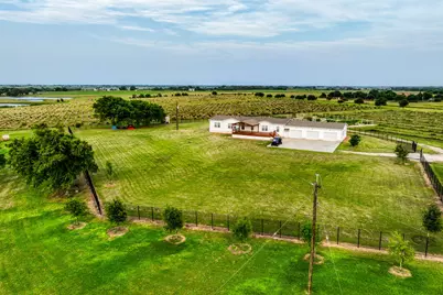 3575 County Road 271, Moulton, TX 77975 - Photo 15