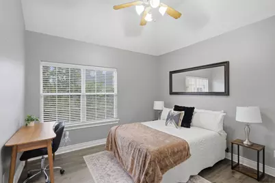9003 Bayview Cove Drive, Houston, TX 77054 - Photo 15
