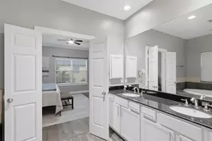 9003 Bayview Cove Dr, Houston, TX 77054 - Photo 19