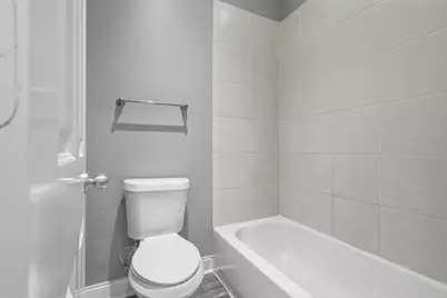 9003 Bayview Cove Drive, Houston, TX 77054 - Photo 13