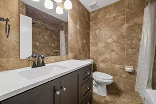9407 Meadowbriar Ln, Houston, TX 77063 - Photo 29