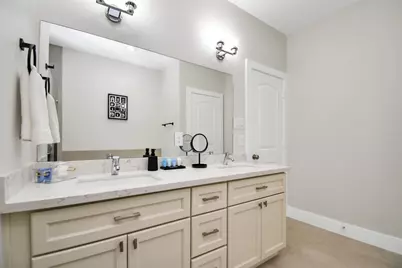 5718 Beall Street #D, Houston, TX 77091 - Photo 17