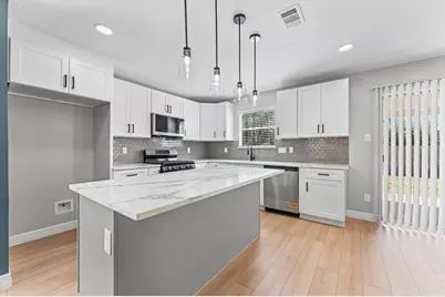 28827 Sedgefield Street, Spring, TX 77386 - Photo 9