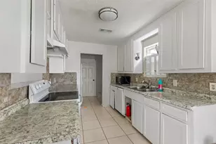 2704 Saddlehorn Trail, Katy, TX 77494 - Photo 17