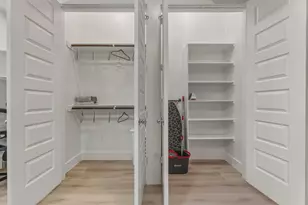 4229 Elmwood St, Houston, TX 77051 - Photo 13