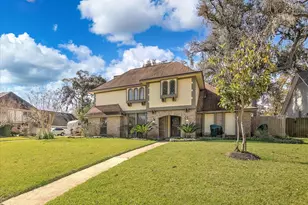 137 Arrow Wood St, Lake Jackson, TX 77566 - Photo 43