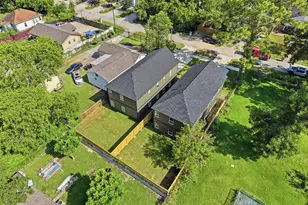 2516 Lucky St, Houston, TX 77088 - Photo 41