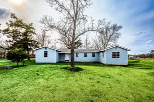 877 Fm 247 Rd, Huntsville, TX 77320 - Photo 11