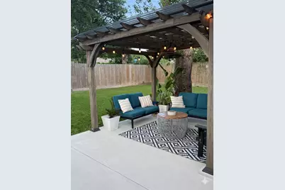 4821 Brinkley Street, Houston, TX 77033 - Photo 13