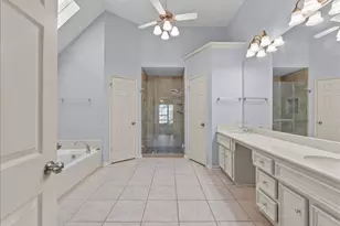 2422 Fairwind Dr, Houston, TX 77062 - Photo 23