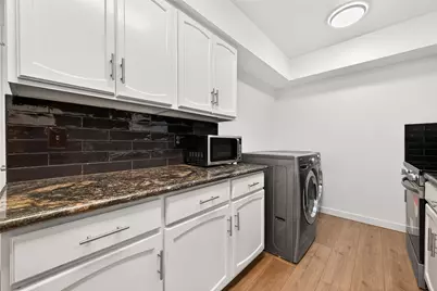 359 N Post Oak Lane #127, Houston, TX 77024 - Photo 13