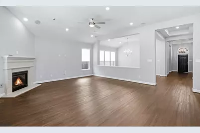 15615 Tindary Meadow Court, Houston, TX 77044 - Photo 17