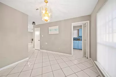 9526 Langdon Lane, Houston, TX 77036 - Photo 13