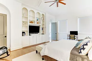 1104 Mosaico Ln, Houston, TX 77055 - Photo 23