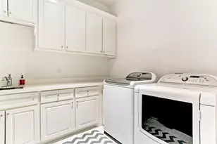 1104 Mosaico Ln, Houston, TX 77055 - Photo 35