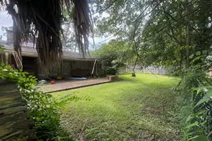 9302 Memorial Dr, Houston, TX 77024 - Photo 7