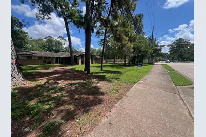 9302 Memorial Drive, Houston, TX 77024 - Photo 3