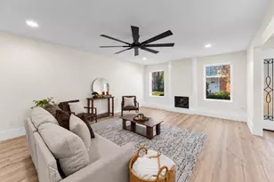 14387 Misty Meadow Ln, Houston, TX 77079 - Photo 5