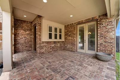 51 Chestnut Meadow Drive, Conroe, TX 77384 - Photo 3