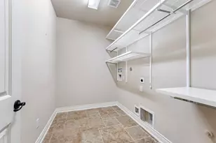 51 Chestnut Meadow Dr, Conroe, TX 77384 - Photo 27