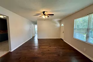 502 E Jackson St, West Columbia, TX 77486 - Photo 9