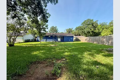 502 E Jackson Street, West Columbia, TX 77486 - Photo 23