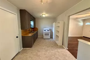 502 E Jackson St, West Columbia, TX 77486 - Photo 11