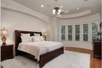 10 Snow Pond Place, The Woodlands, TX 77382 - Photo 19