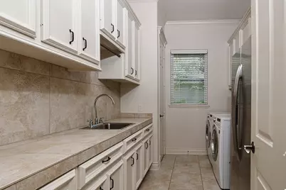 10 Snow Pond Place, The Woodlands, TX 77382 - Photo 23