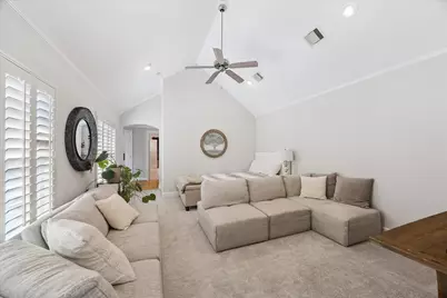 1323 Afton Street, Houston, TX 77055 - Photo 17