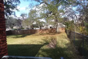 201 Stockman St, Sweeny, TX 77480 - Photo 11